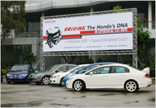 The handsome line-up of Honda's full range model at SIC.